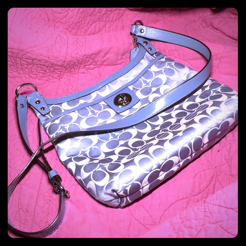 Authentic Coach Penelope Signature Sateen bag.